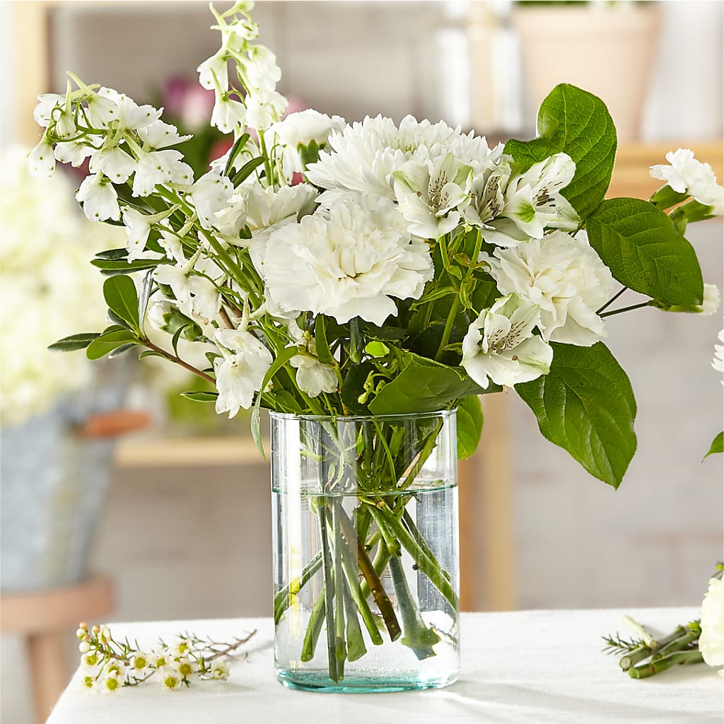 Classic Ivory – A Florist Original – SHIRLEY'S FLOWERS & SWEETS, Nashua NH