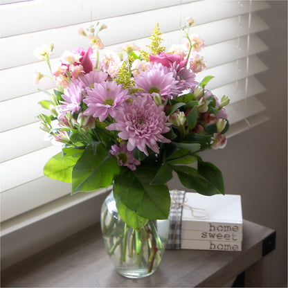 Pastel Tradition - A Florist Original – SHIRLEY'S FLOWERS & SWEETS, Nashua NH