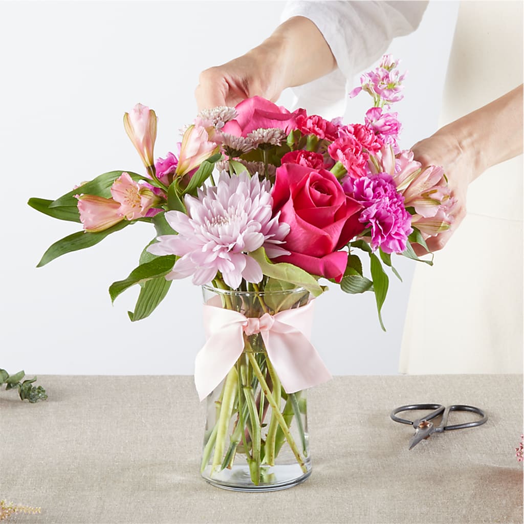 Pink Ribbon - A Florist Original – SHIRLEY'S FLOWERS & SWEETS, Nashua NH