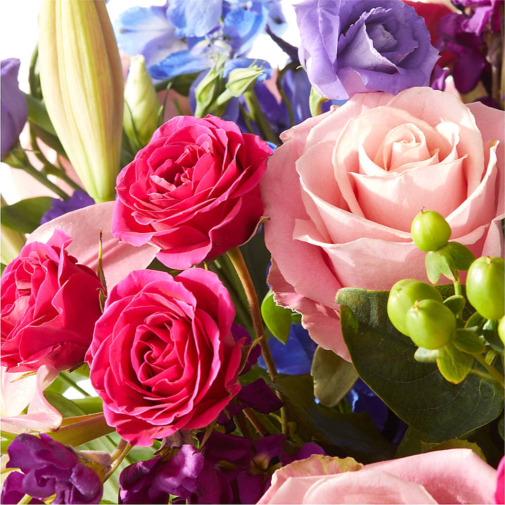 Breezy Meadows Bouquet – SHIRLEY'S FLOWERS & SWEETS, Nashua NH