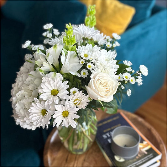 Classic Ivory – A Florist Original – SHIRLEY'S FLOWERS & SWEETS, Nashua NH