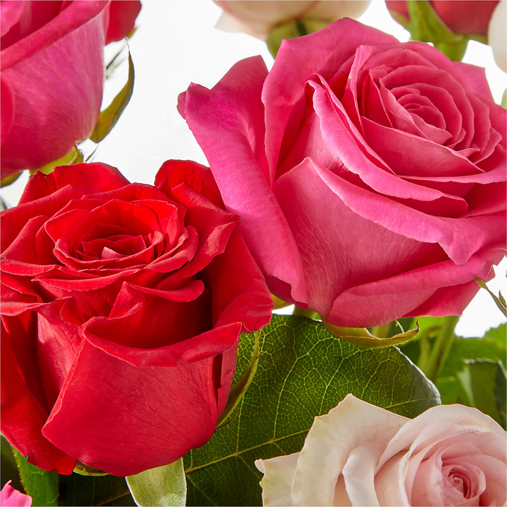 Charming Rose Bouquet – SHIRLEY'S FLOWERS & SWEETS, Nashua NH