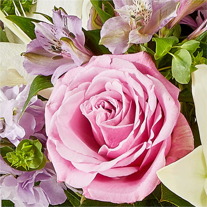 Daydreamer Bouquet – SHIRLEY'S FLOWERS & SWEETS, Nashua NH