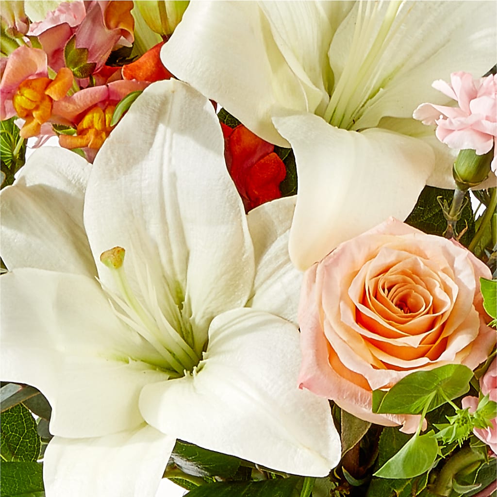 Grapefruit Splash Bouquet – SHIRLEY'S FLOWERS & SWEETS, Nashua NH